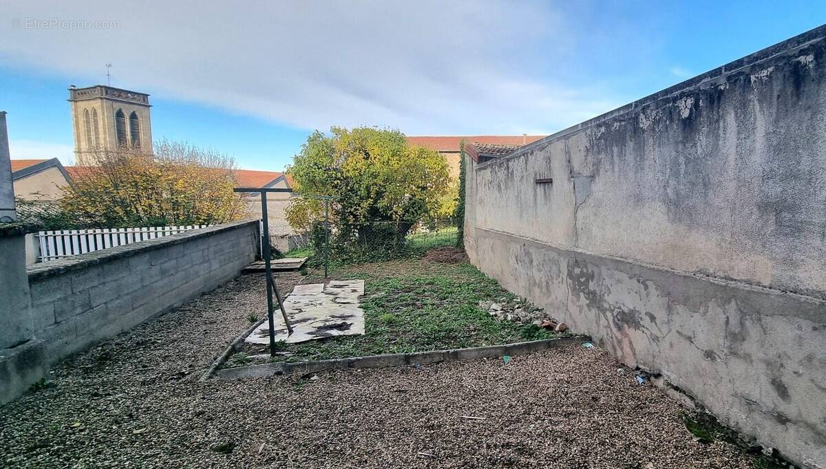 Maison à PANISSIERES