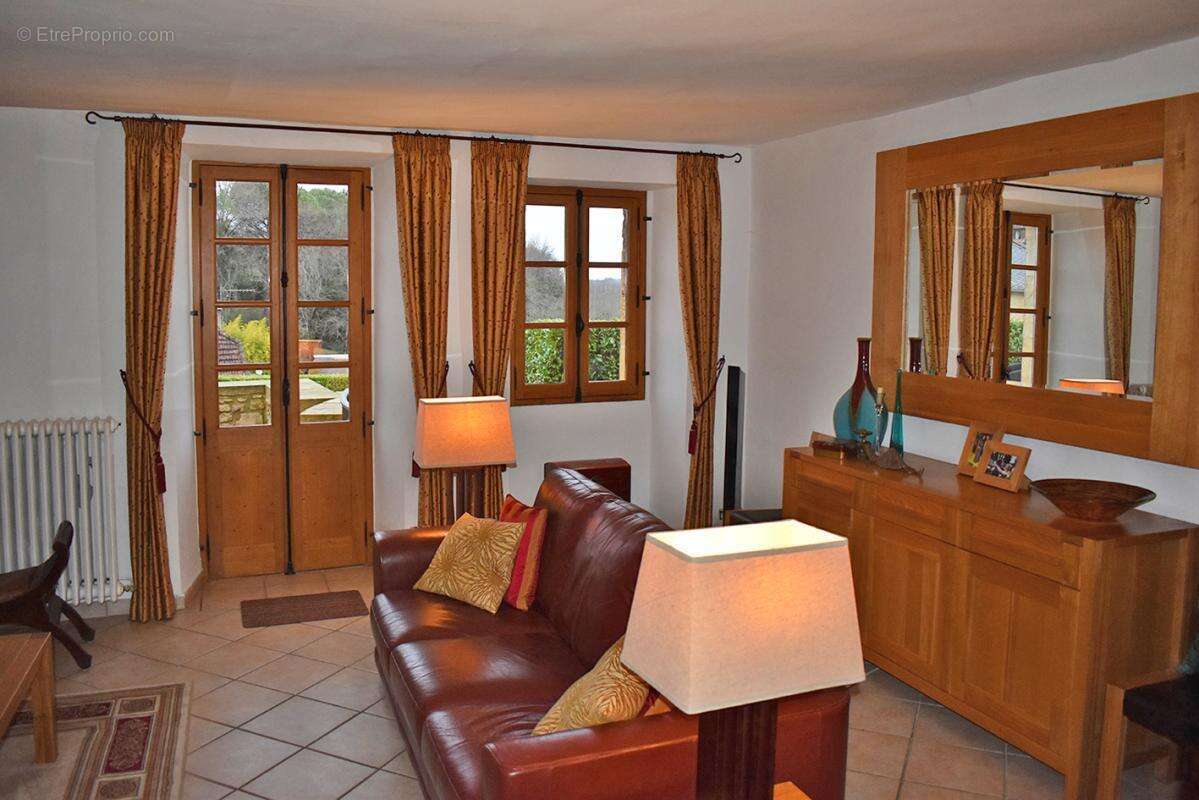 Maison Salignac Eyvignes 6 pièce(s) 119 m2 - photo 6