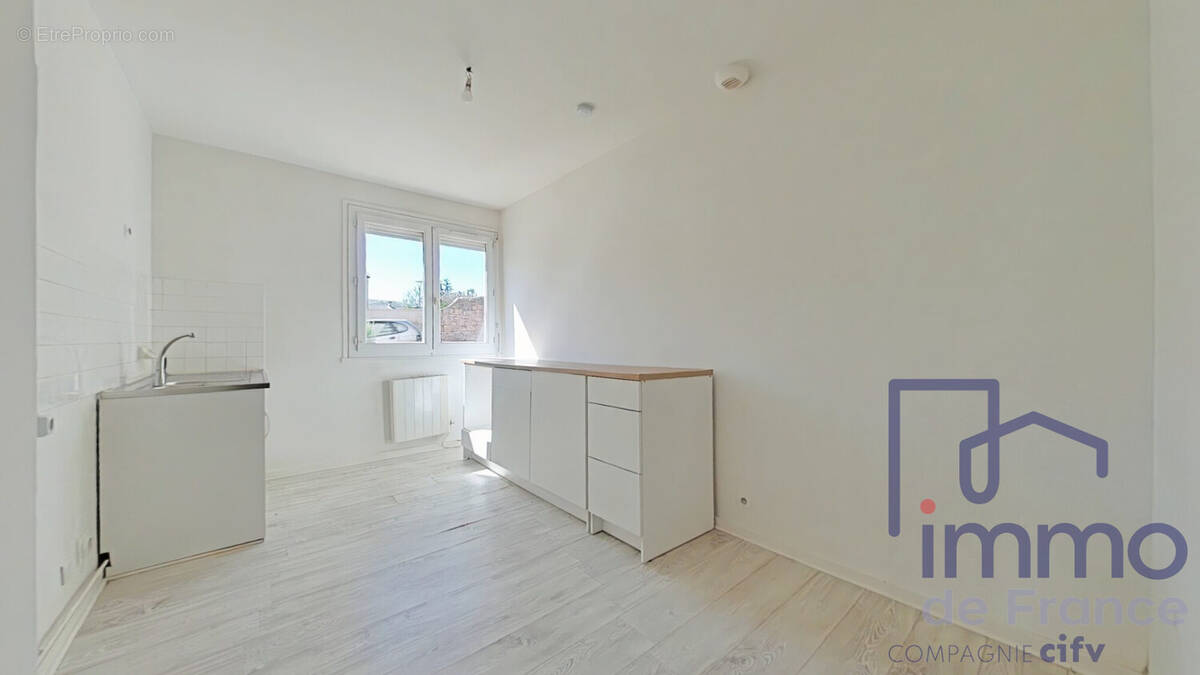 Appartement à FRAISSES