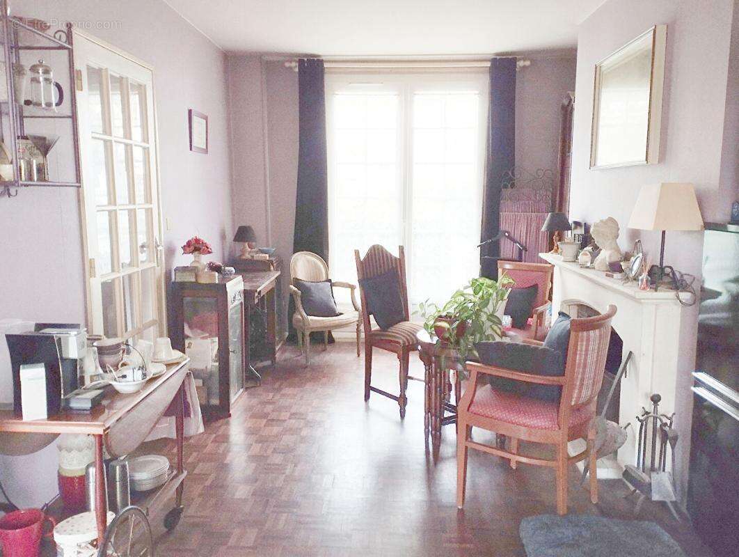 Maison à BREUILLET