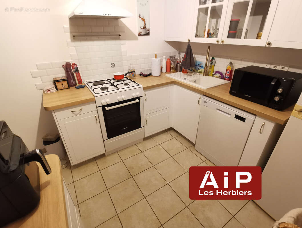 Maison à LES HERBIERS