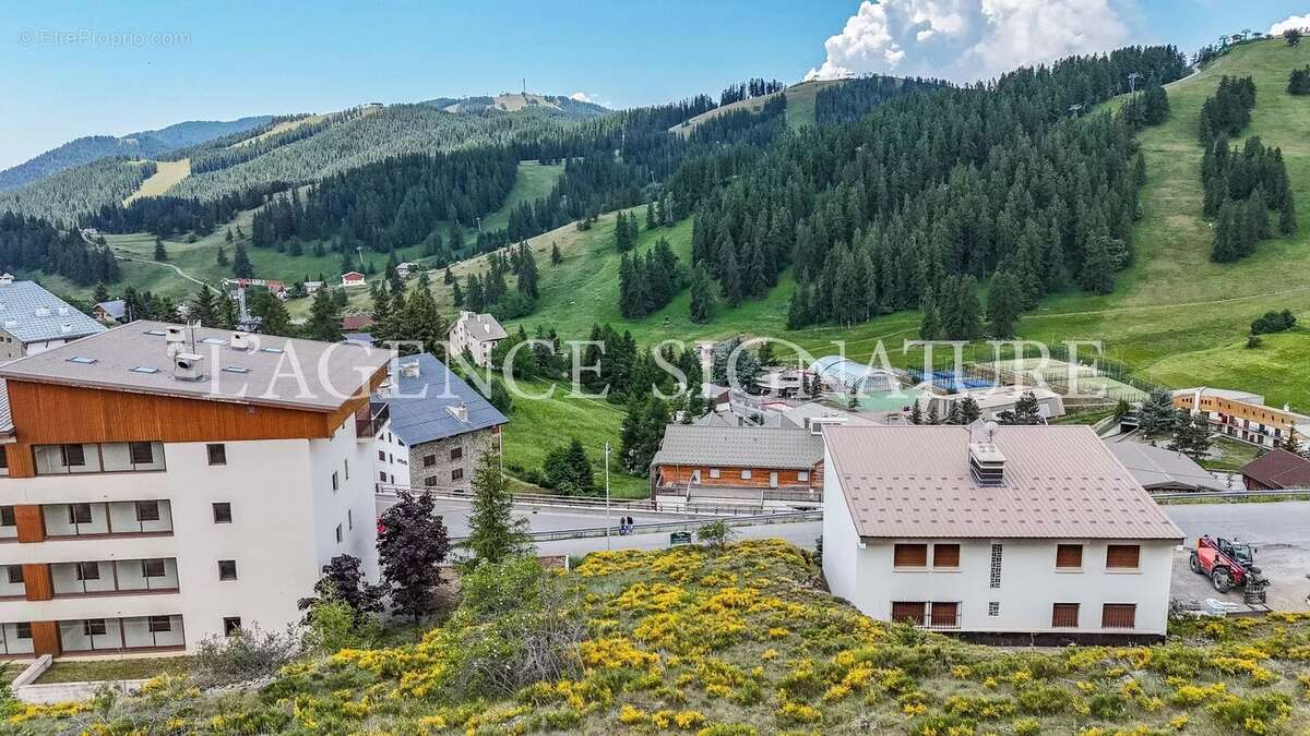 À VENDRE – Terrain constructible 685 m² – Valberg - photo 2