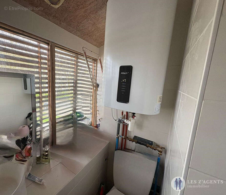 Appartement à SAINT-MARTIN-D'HERES