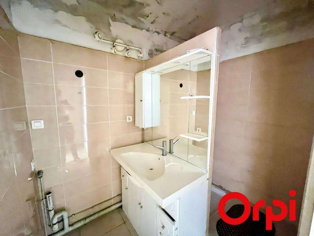 Appartement à MARSEILLE-11E