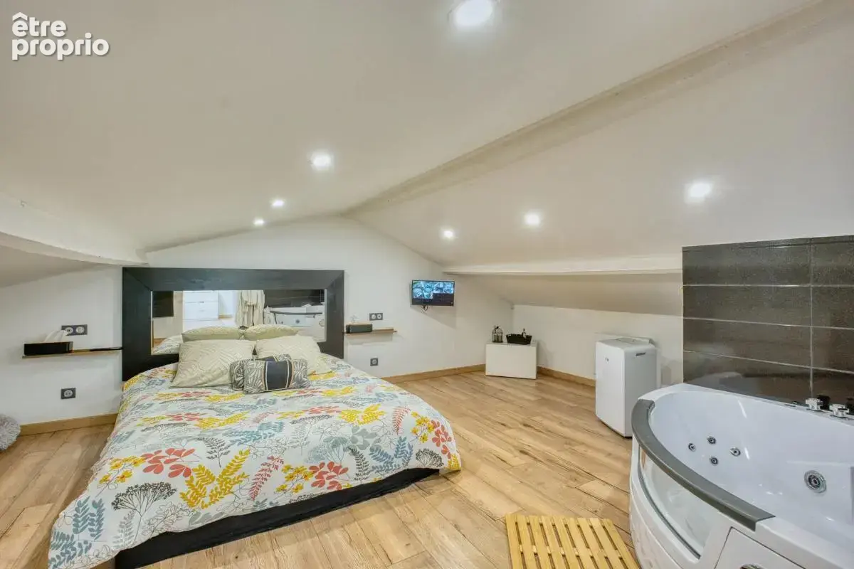 Maison de 8 pièces de 225 m² à Lemud - photo 17