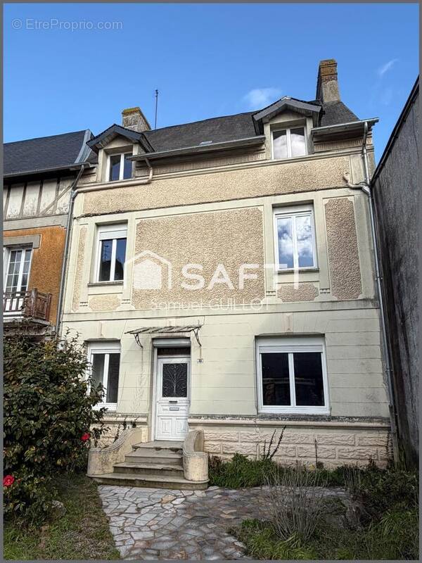 Photo 1 - Maison à JAVRON-LES-CHAPELLES