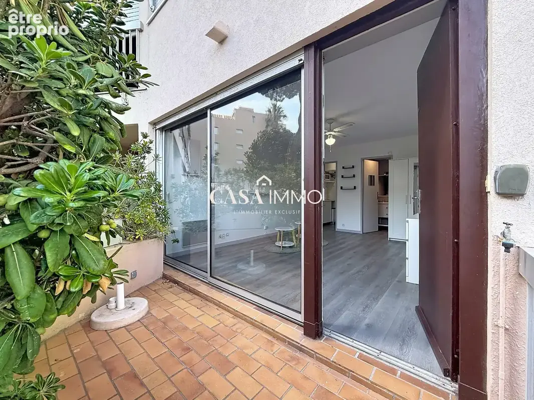 Appartement 1 pièce 23 m² à vendre à Hyeres (83400) - photo 4