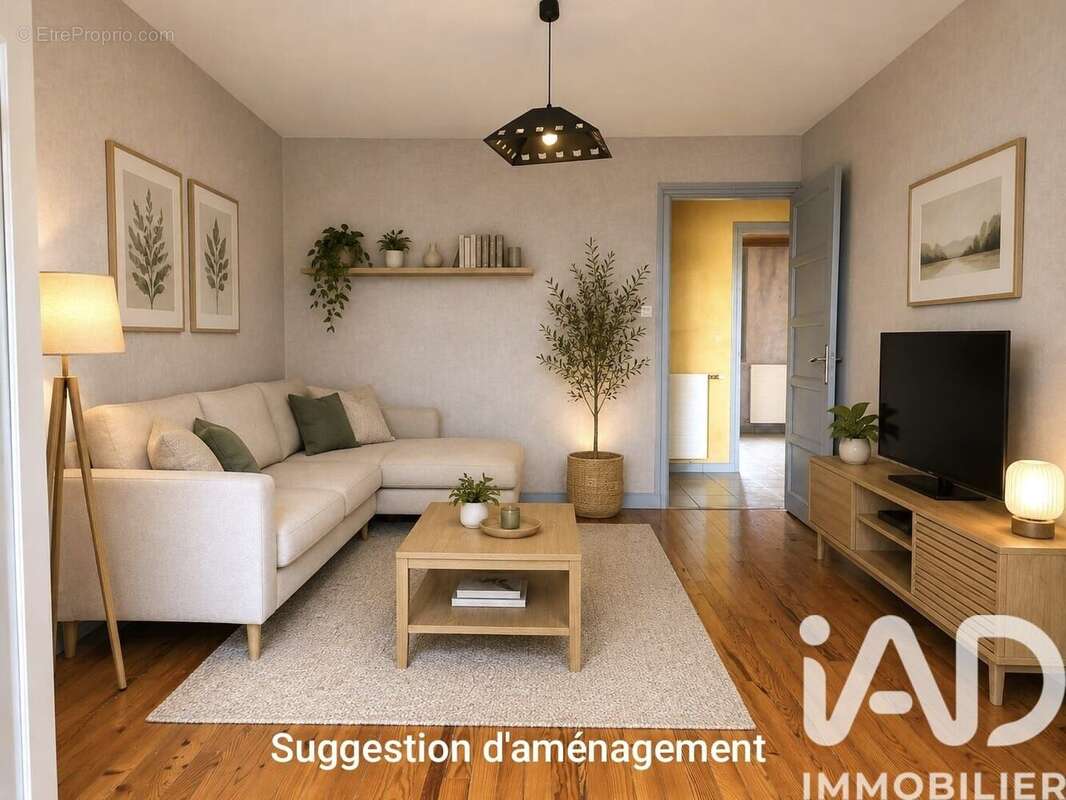 Appartement 43 m² à Saint-Etienne  - photo 6