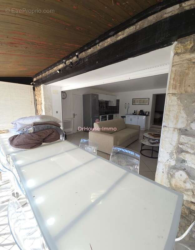 Maison 134 m² à Chateauneuf-Les-Martigues  - photo 9