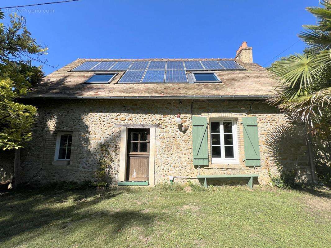 Maison à SURFONDS