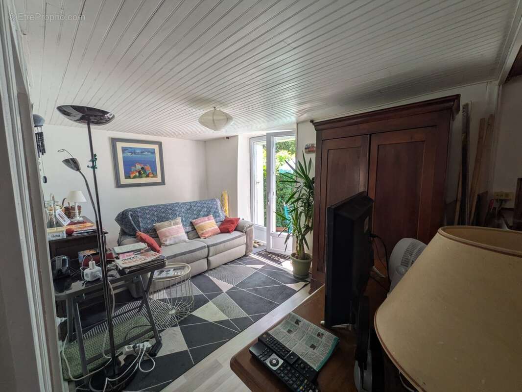 Langoëlan jolie maison de caractère de 80m² environ 4 pièces parcelle de 230m² envion - photo 7