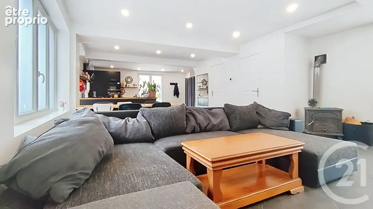 Maison 119 m² à Soignolles-En-Brie  - photo 7