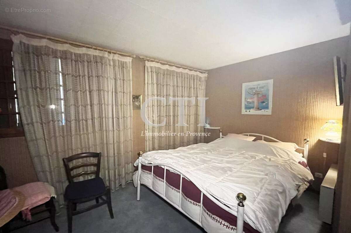 Maison à VAISON-LA-ROMAINE