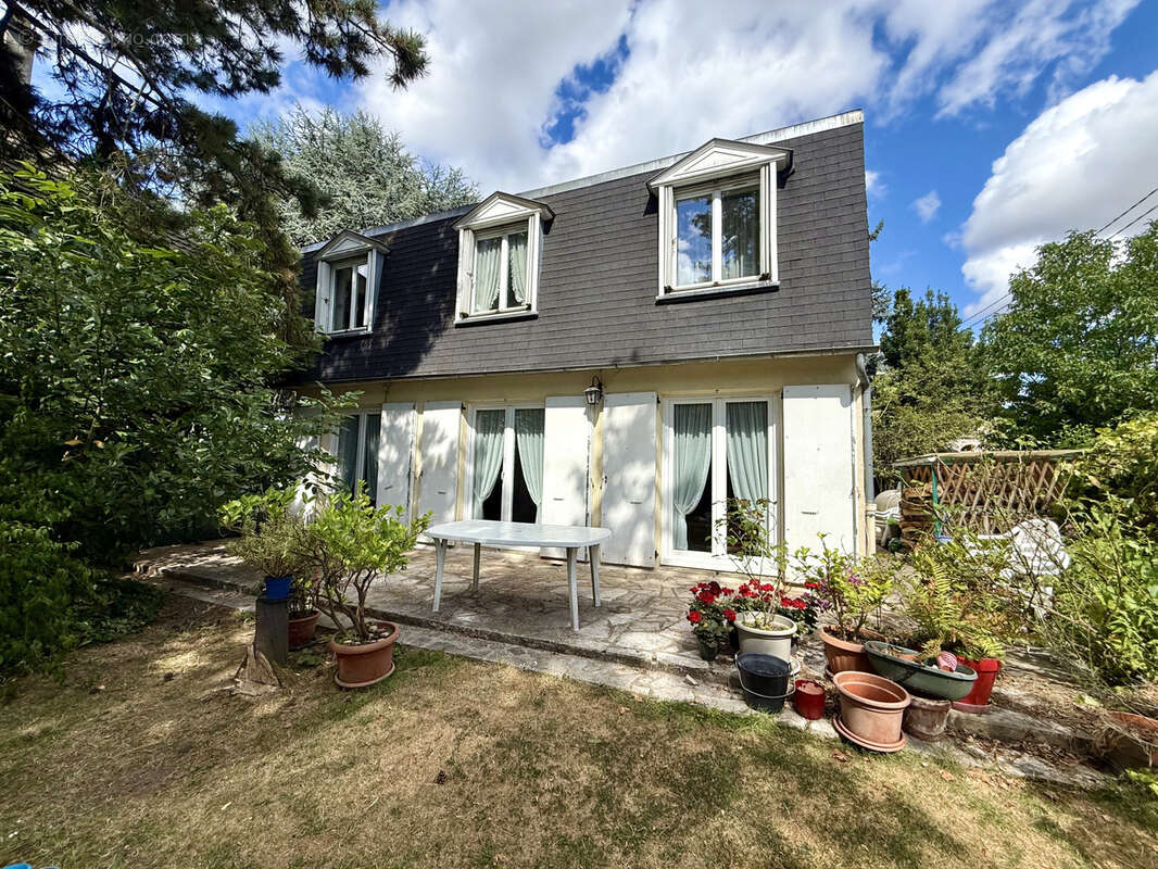 Maison à AULNAY-SOUS-BOIS