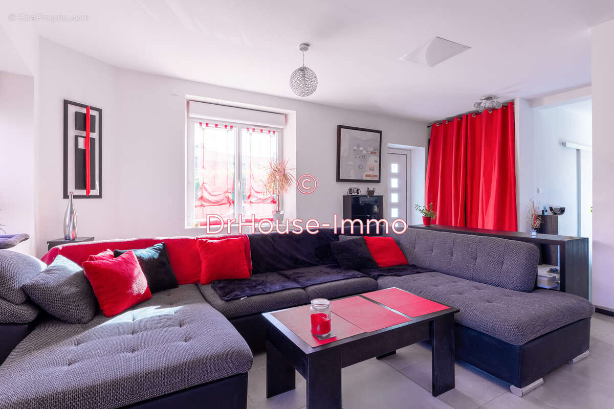 Maison à GARANCIERES