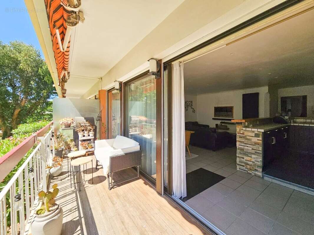 Appartement à SAINT-RAPHAEL