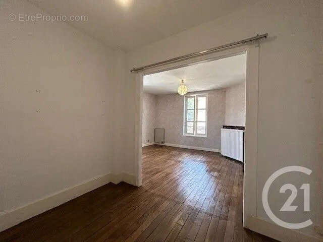 Maison 114 m² à Vaudes  - photo 17