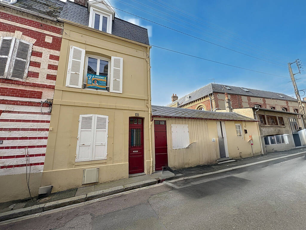 Maison à TROUVILLE-SUR-MER
