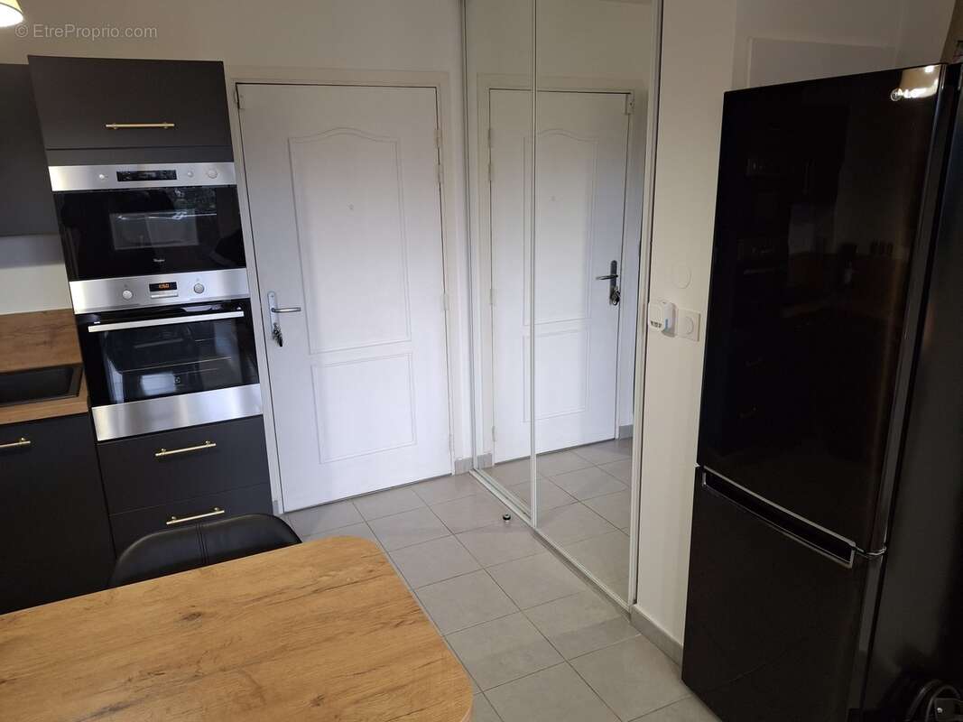 Appartement à MARSEILLE-12E