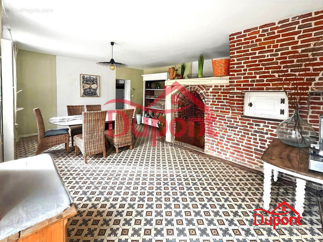 Maison à VILLERS-OUTREAUX
