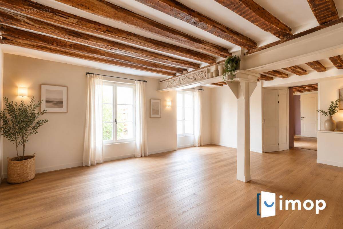 Appartement à PARIS-3E