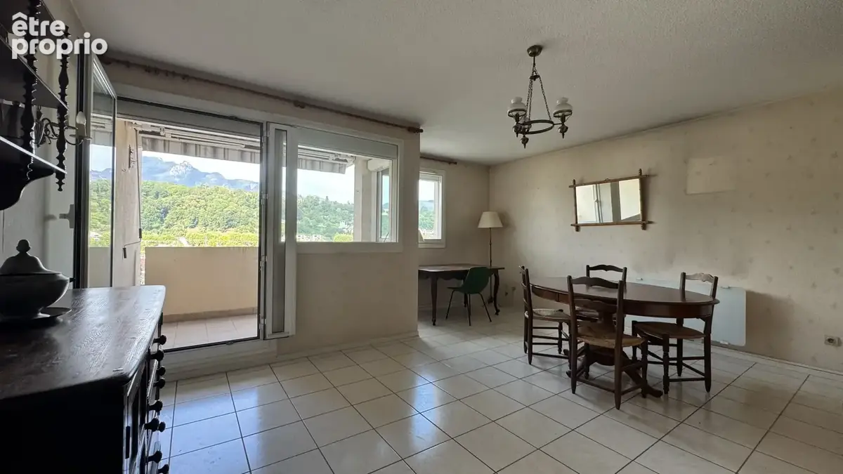Appartement à AIX-LES-BAINS