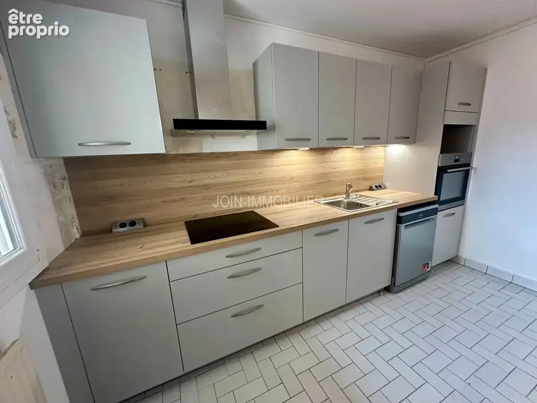 dieppe centre ville - Appartement F4 81,01 m²  avec ascenseur et balcon - photo 8