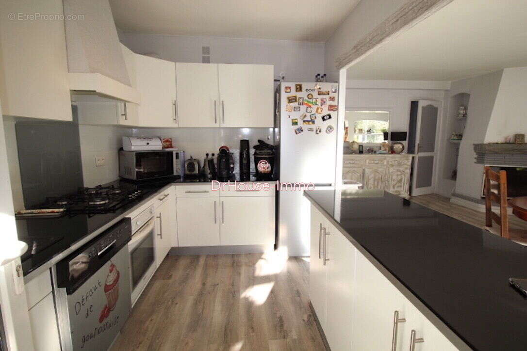 Appartement à LA CROIX-VALMER