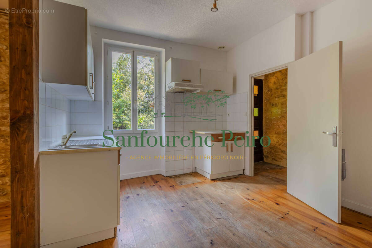 Appartement à SARLAT-LA-CANEDA