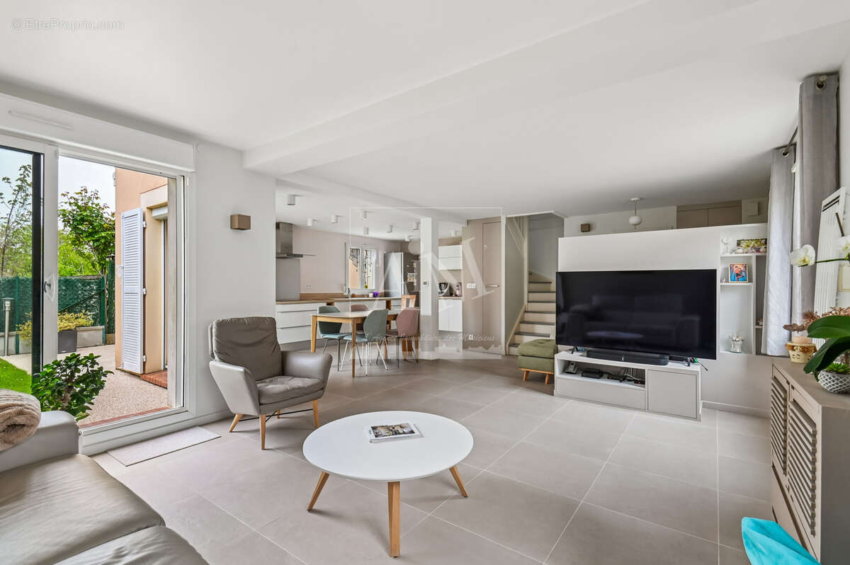 Maison à NANTERRE