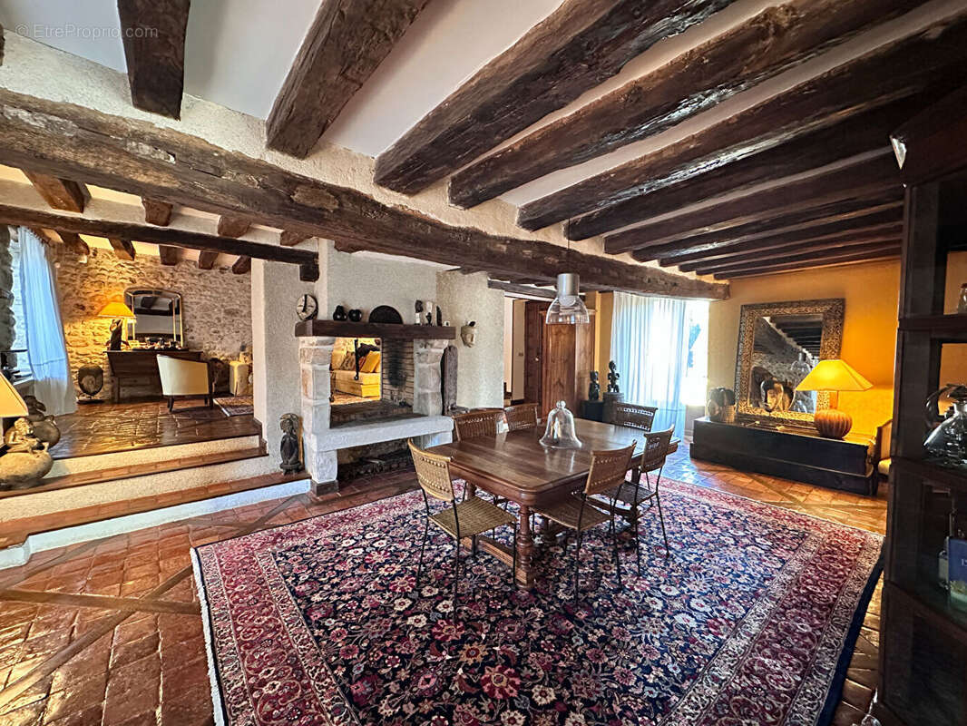 Maison à DANNEMOIS