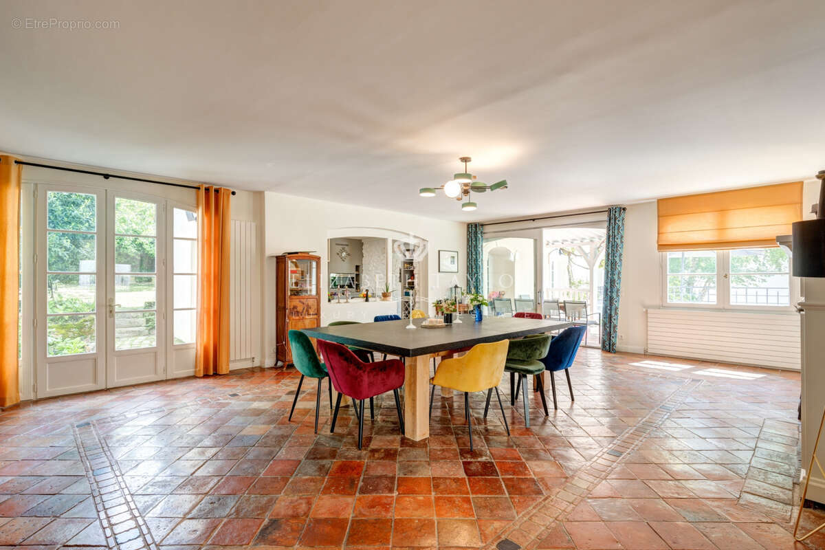 Maison à NOISY-LE-ROI