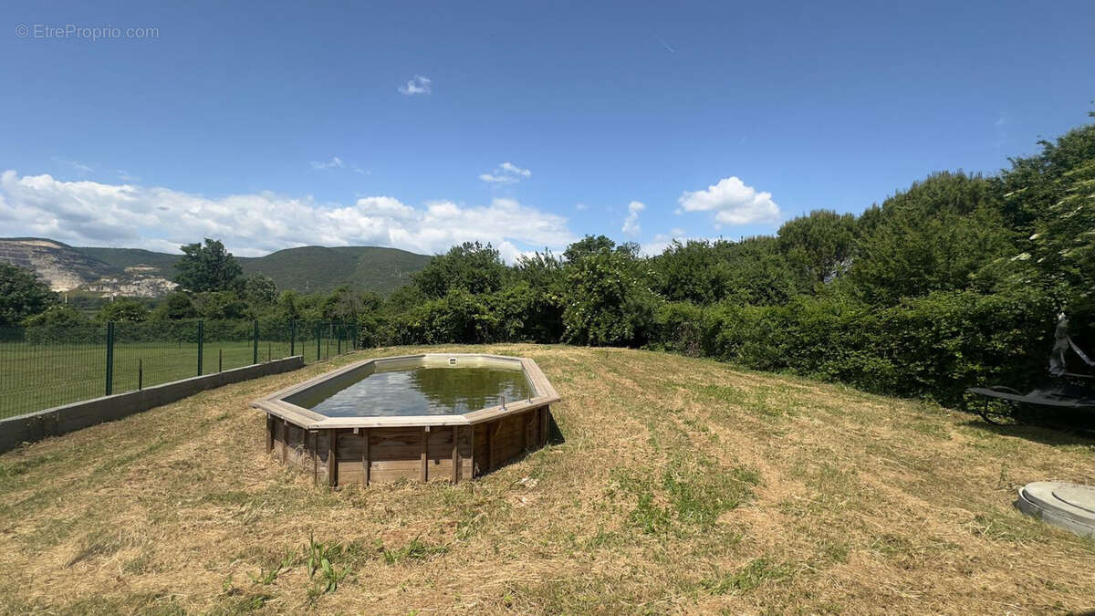 Maison à LA COUCOURDE