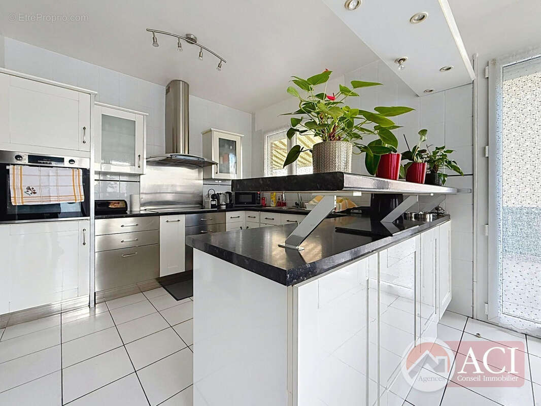 Appartement à MONTMAGNY