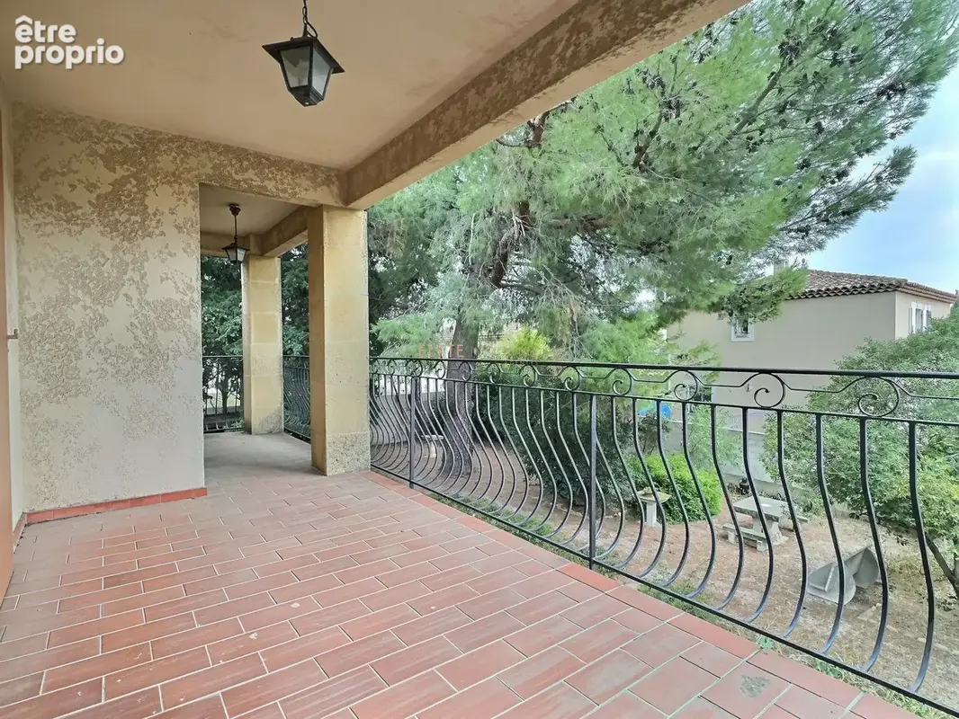 Maison 7 pièces 150 m² à vendre à Saint-Chamas (13250) - photo 2