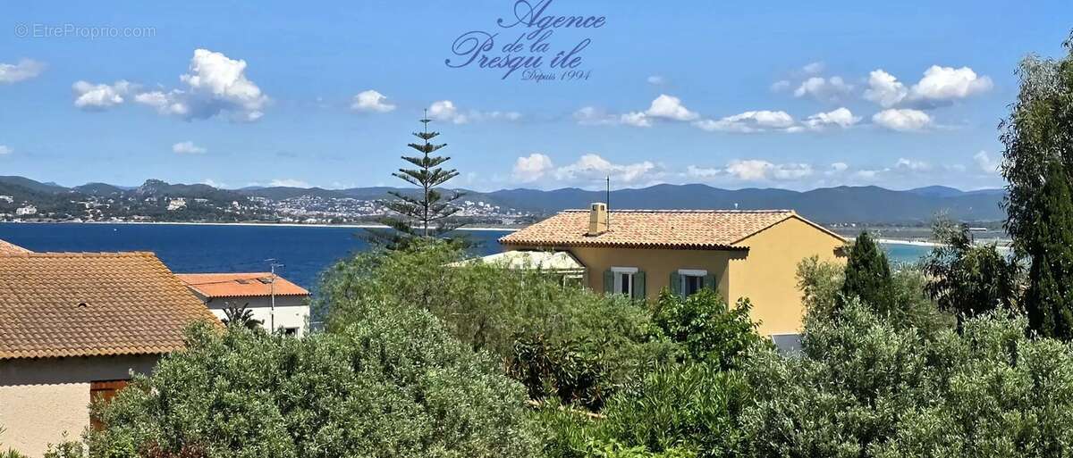 Maison à HYERES