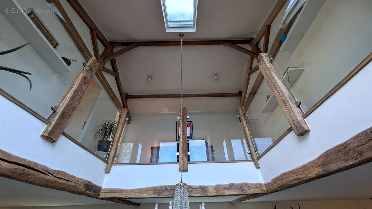 Maison à MAUPREVOIR