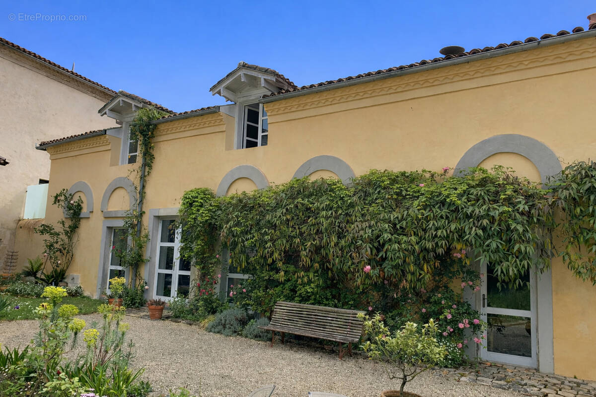Maison à SAINT-SEVER