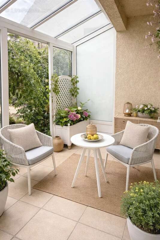 Maison à VIGNEUX-SUR-SEINE