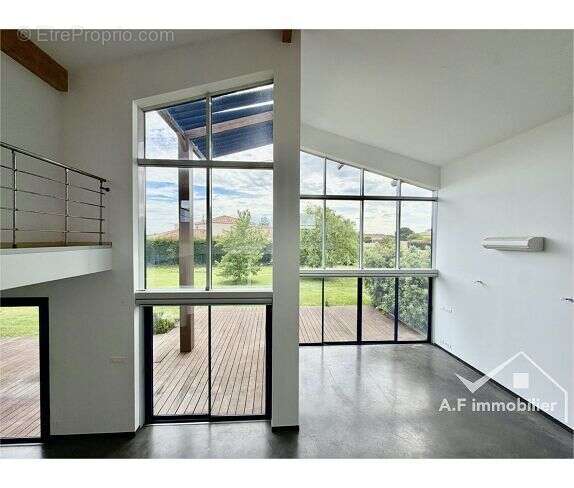 Maison 185 m² à Fonsorbes  - photo 3