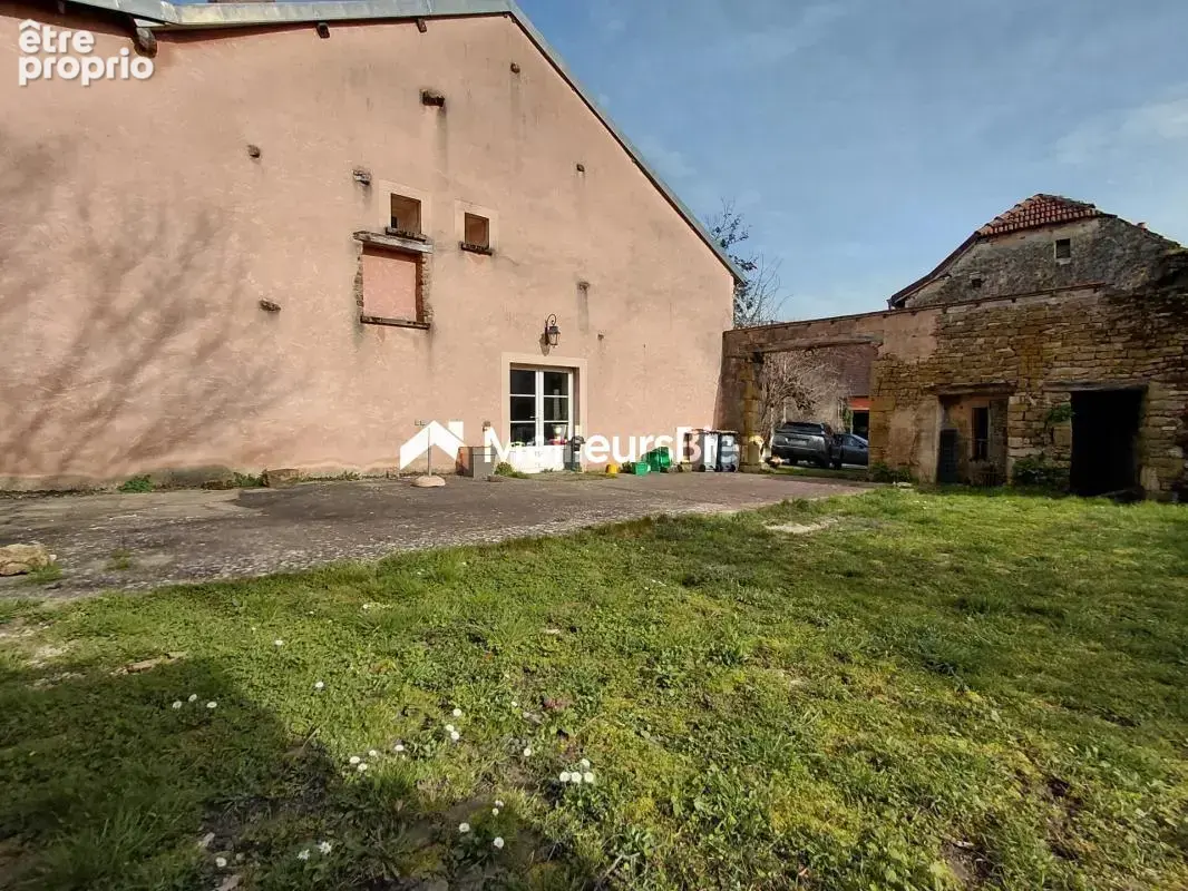 Maison 271m² située à saint broingt le bois - photo 4