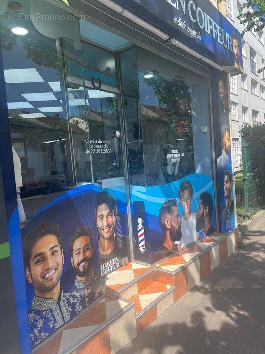 Commerce à LA COURNEUVE