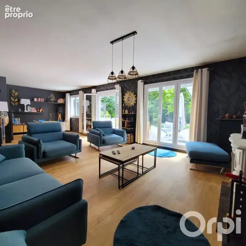 Maison à Vendre de 8 pièces à Longjumeau - photo 3