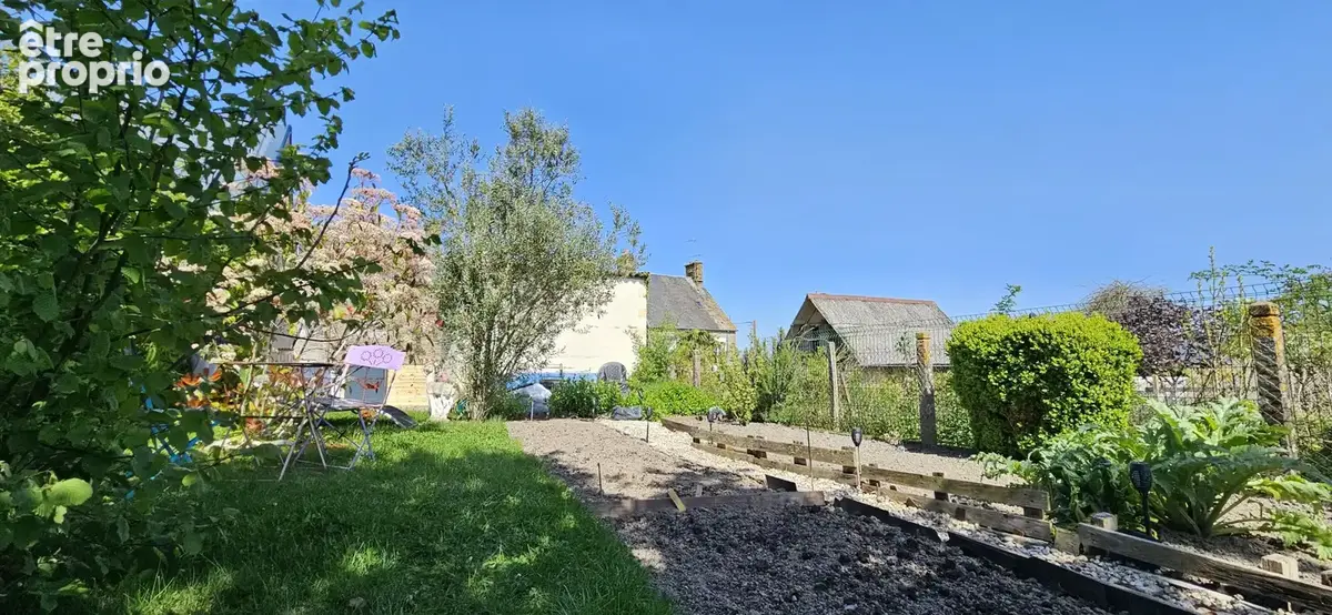 Maison - 3 chambres - Cour, jardin et garage - photo 16