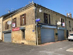 Commerce à NEUVILLE-LES-THIS