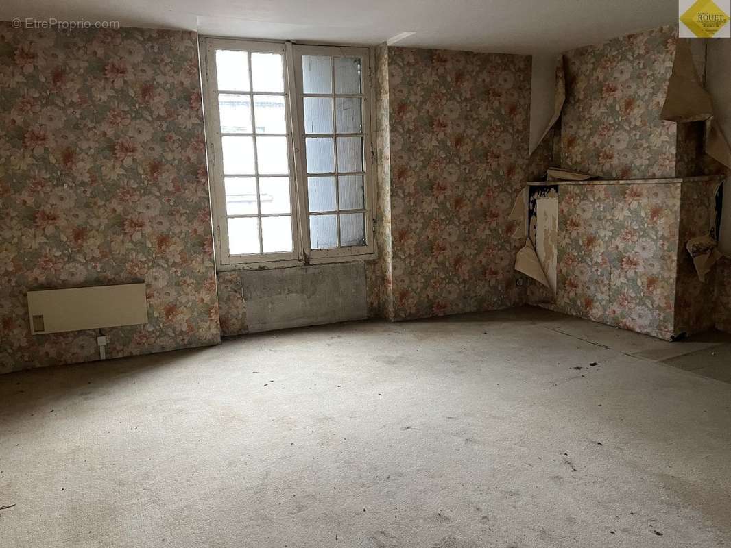 Commerce à PREUILLY-SUR-CLAISE