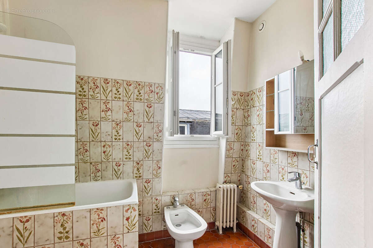 Appartement à PARIS-5E