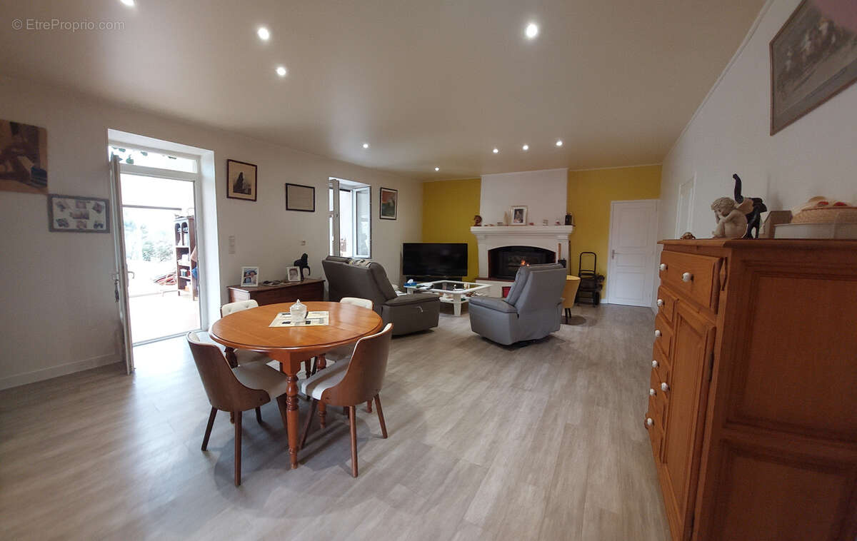 Maison 9 pièces 220m2 - Chateaubriant - photo 2