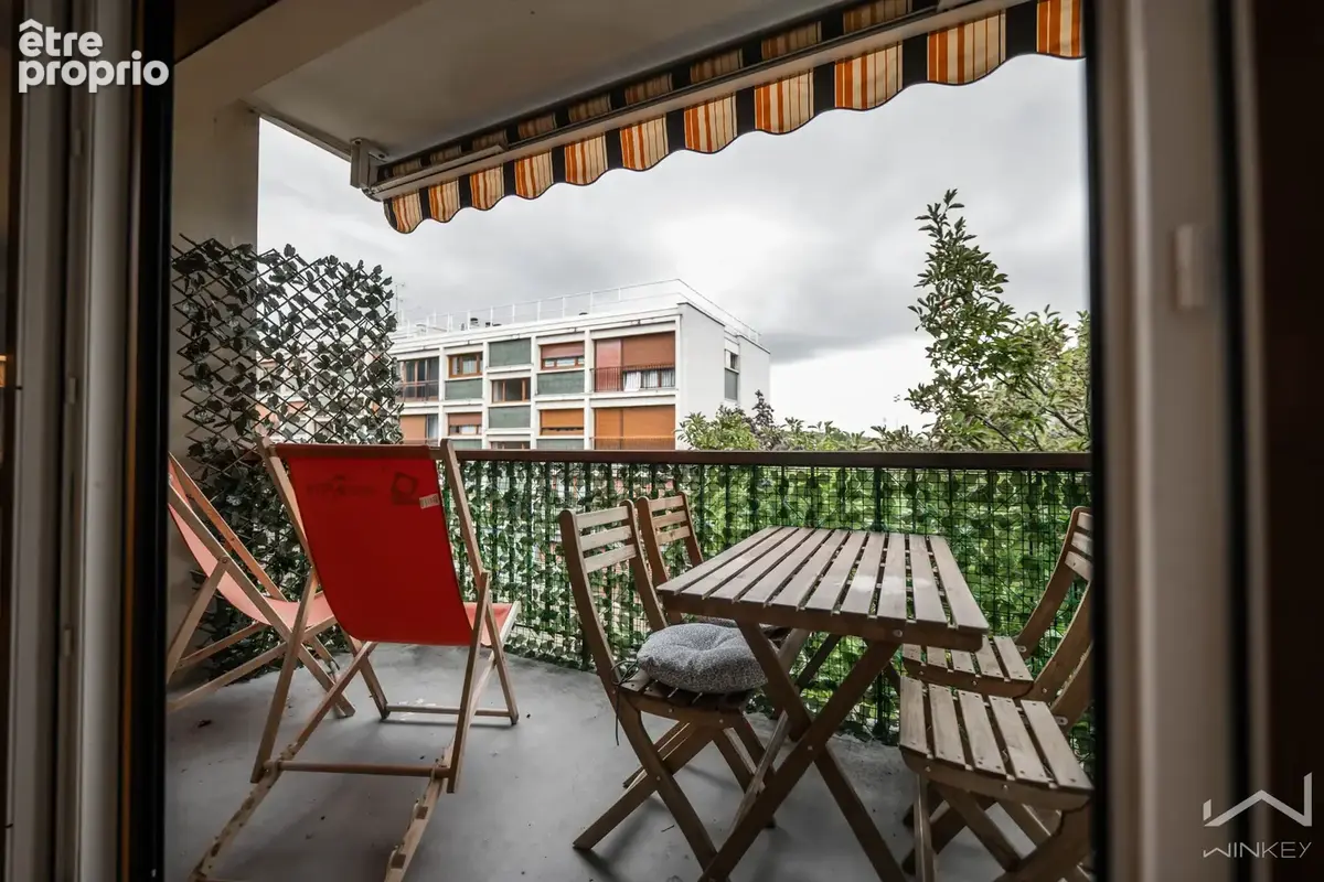 Chambourcy   Appartement 5 pièces avec balcon, 3 chambres, parking et 2 caves - photo 4