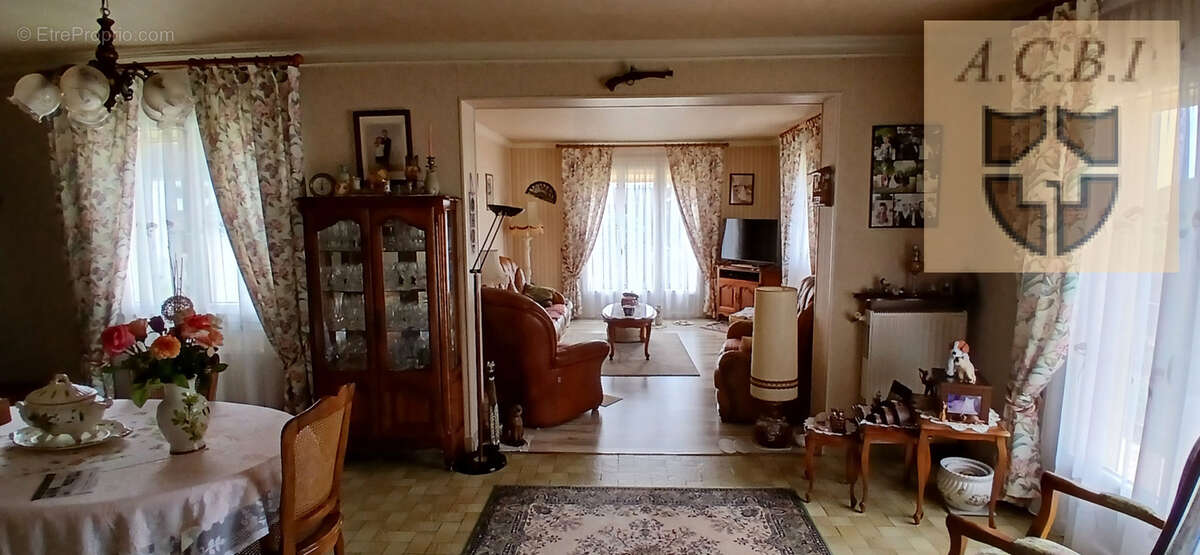 A vendre - maison - photo 2
